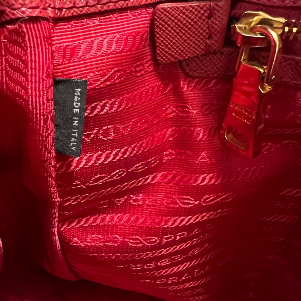 Prada Lux Open Saffiano Leather Tote Bag in Red - Picture 13 of 16